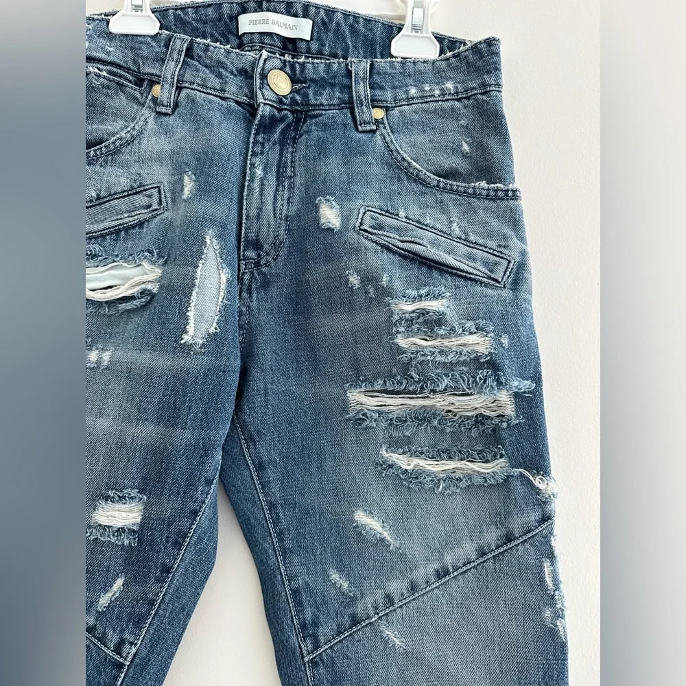 Pierre Balmain Women’s Distressed Blue Jeans size 24